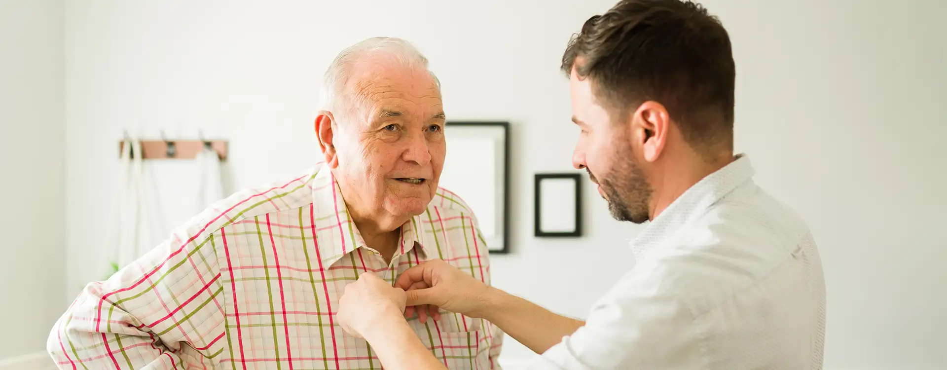 Worker with client